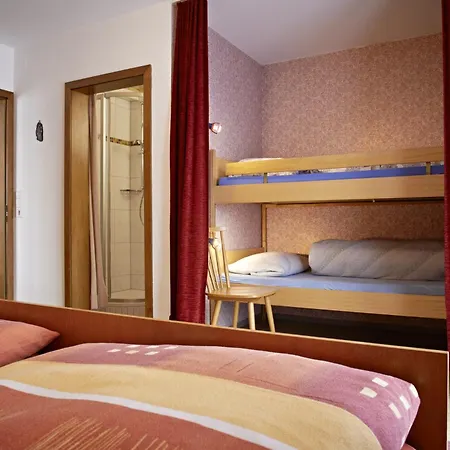 Apartment Isolde *