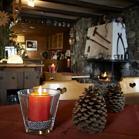 Isolde Apartment *